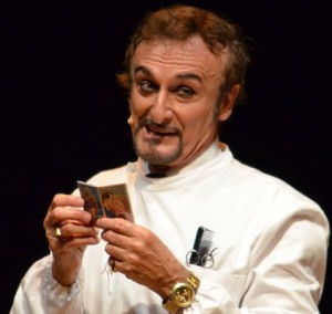 Massimo Venturiello spettacolo in cartellone stagione teatrale 2015 2016 Teatro della Cometa Roma