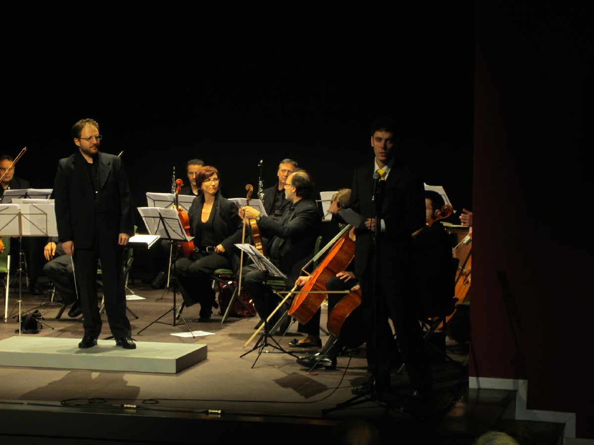 Orchestra direttore artistico Massimo Simonini A RIVEDER LE STELLE streaming rassegna teatro musica